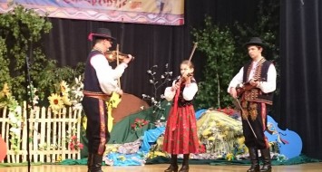 Podopieczni Szkółek Muzykowania Ludowego występują na DRUZBACCE